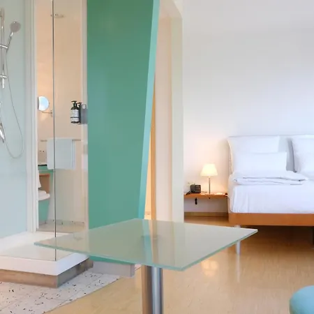 Hotel Innside By Meliá München Neue Messe 4*