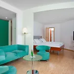 Отель Four Points By Sheraton Munich Messe Ашхайм
