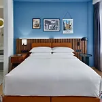 Отель Four Points By Sheraton Munich Messe Ашхайм