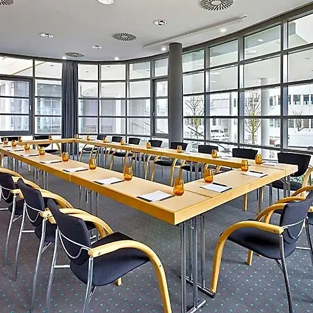 מלון Four Points By Sheraton Munich Messe אשהיים