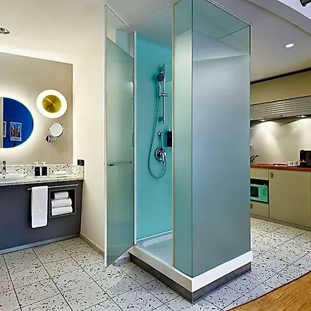 Four Points By Sheraton Munich Messe מלון 4*