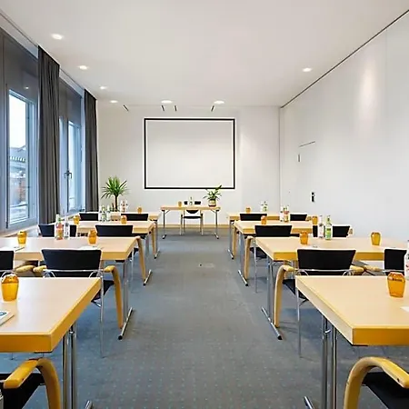 Four Points By Sheraton Munich Messe מלון אשהיים
