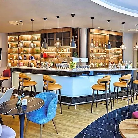 Four Points By Sheraton Munich Messe מלון 4*
