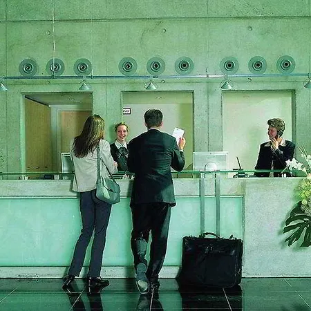 Otel Four Points By Sheraton Munich Messe 4*