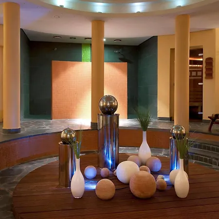 Four Points By Sheraton Munich Messe Otel 4*